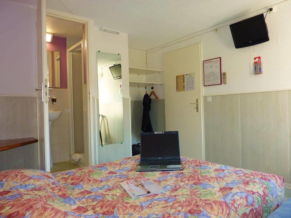 Fasthotel Narbonne Bagian luar foto